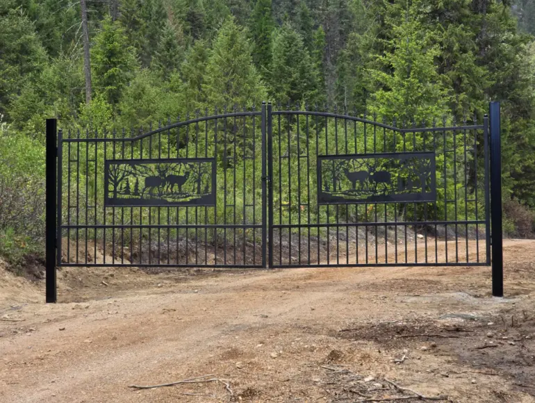 Custom gate